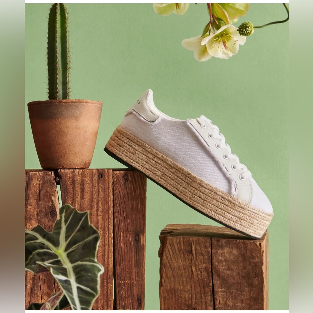KARL LAGERFELD ELISE FRINGE ESPADRILLE SNEAKER